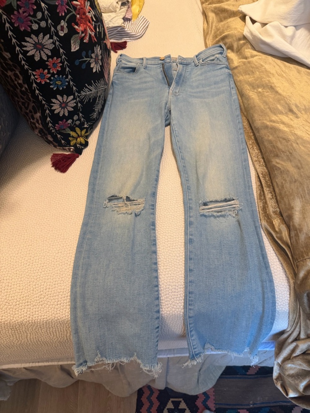 MOTHER Hustler Ankle Chew Light Blue Distressed Wide-Leg Jeans